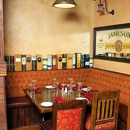 酒店 Mcmunns Of