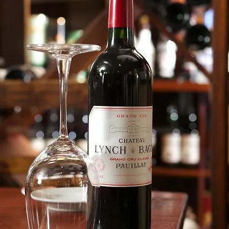 Отель Mcmunns Of