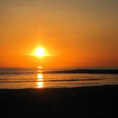 Mcmunns Of 호텔 발리부니온