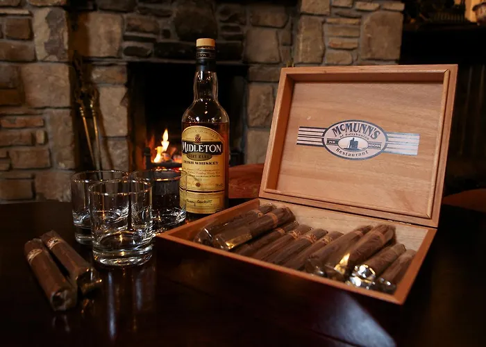 ホテル Mcmunns Of